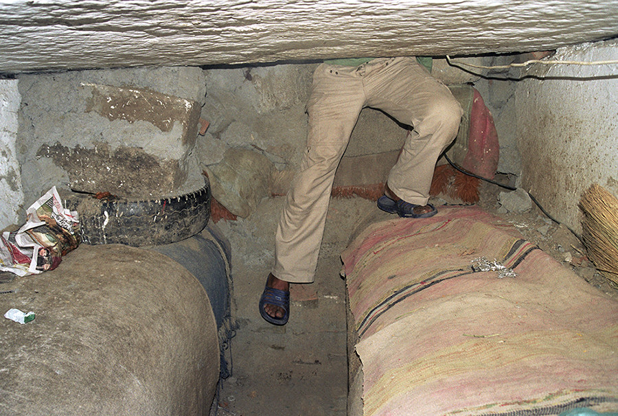 Tunnels and Pipes